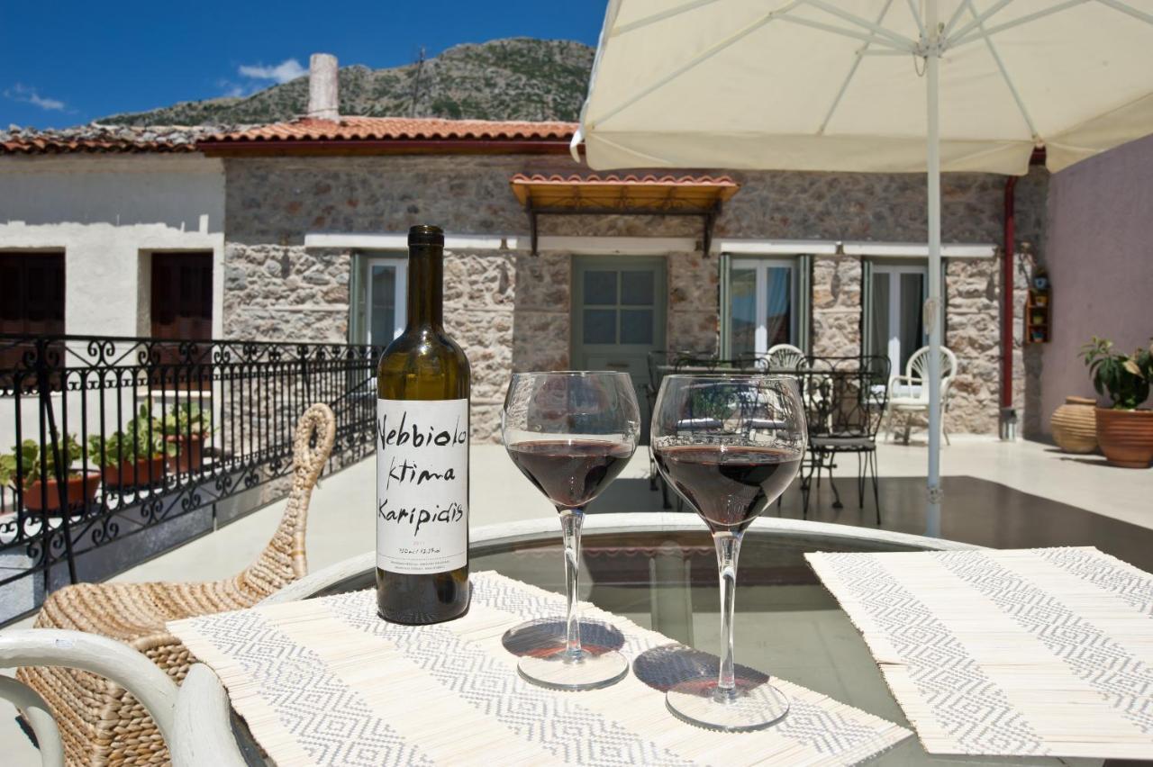 Guesthouse Simou With View 3 Bedrooms Arachova Exterior photo