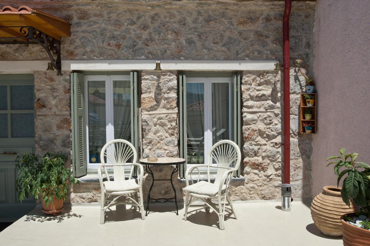 Guesthouse Simou With View 3 Bedrooms Arachova Exterior photo